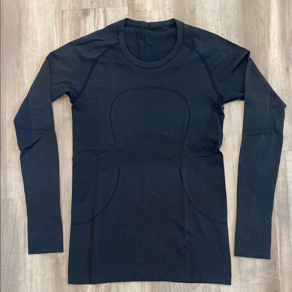 Lululemon, Size 8, Black,  Long Sleeve Swiftly Tech Athletic Top
